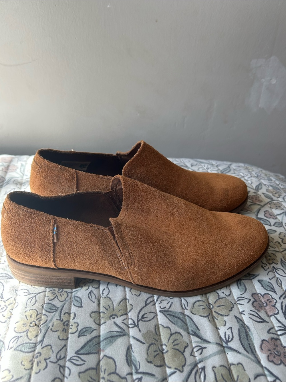 Slip-On Suede Casual Dress Shoes - Brown